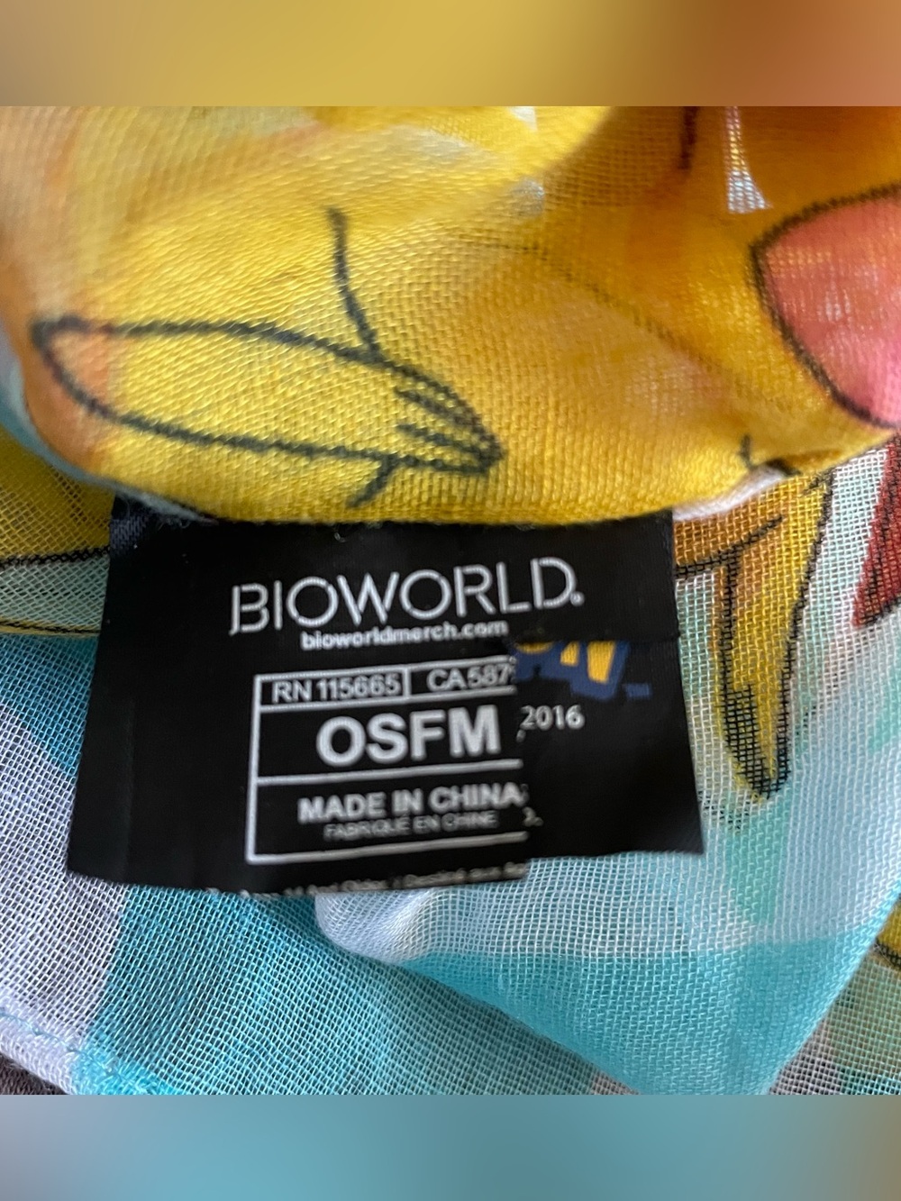Pikachu Print Sheer Infinity Scarf - Picture 7 of 7